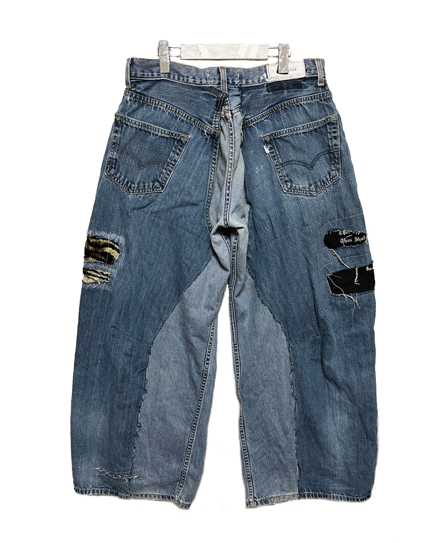 THAT IS+NOT DISTURN. DAMAGE W-DENIM PANTS.