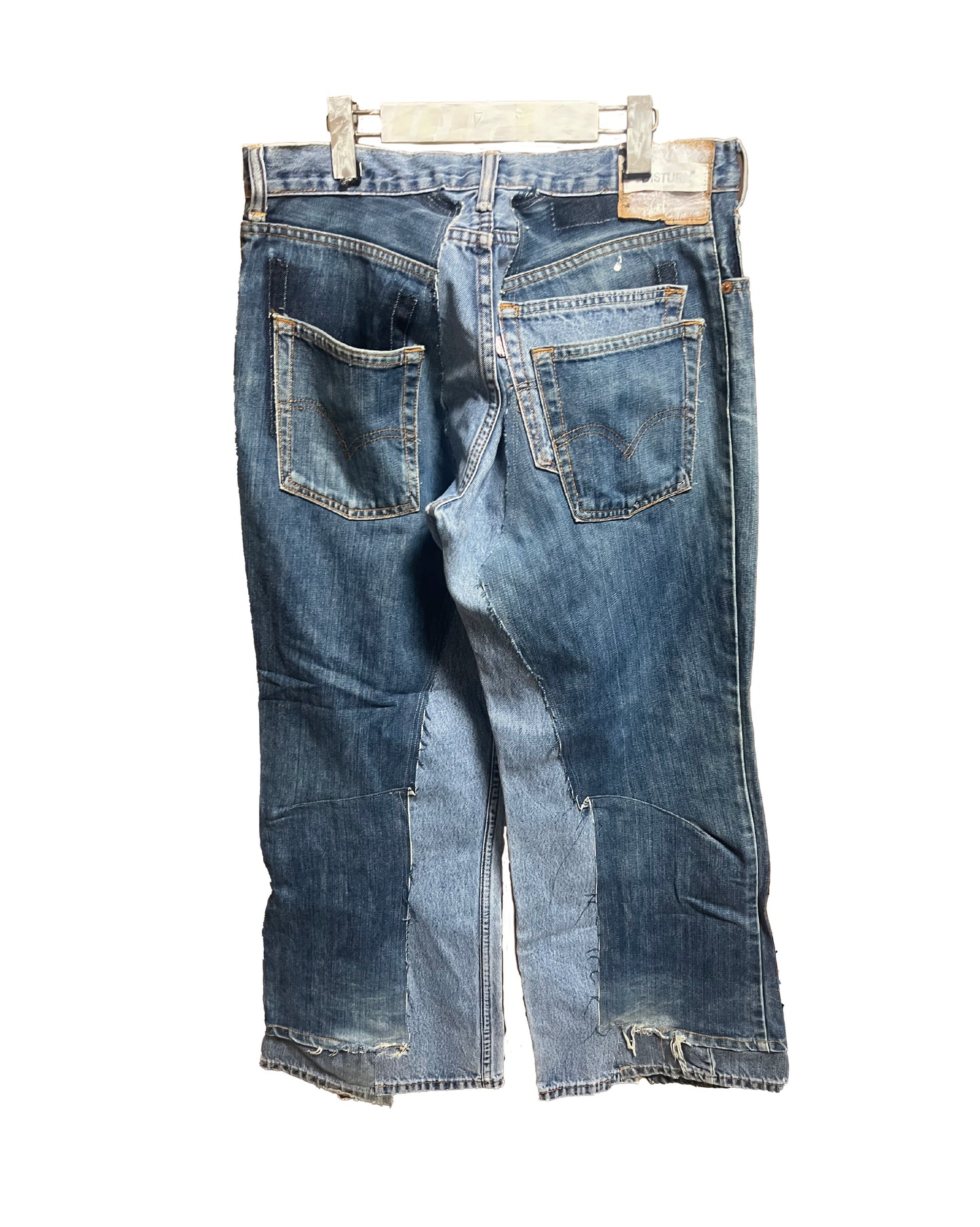 THAT IS+NOT DISTURN   DENIM ON TOP OF DENIM PANTS