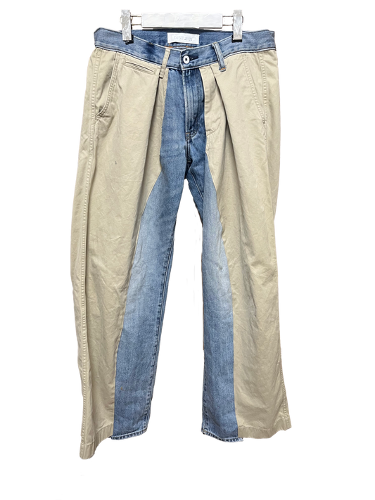 That is+not DISTURN   CHINO ON TOP OF DENIM PANTS