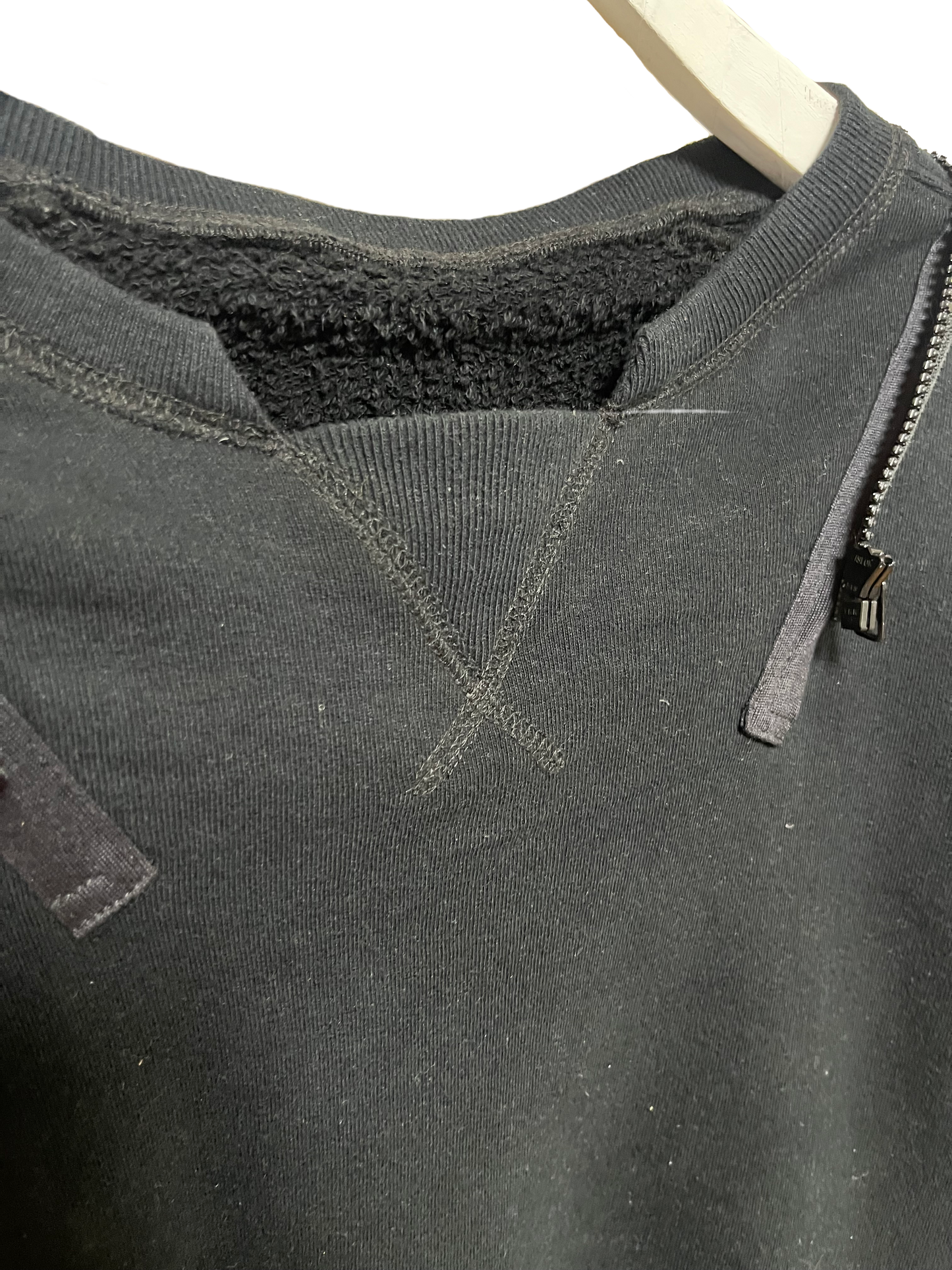 DISTURN COMFORTABLE WOMEN'S SWEAT