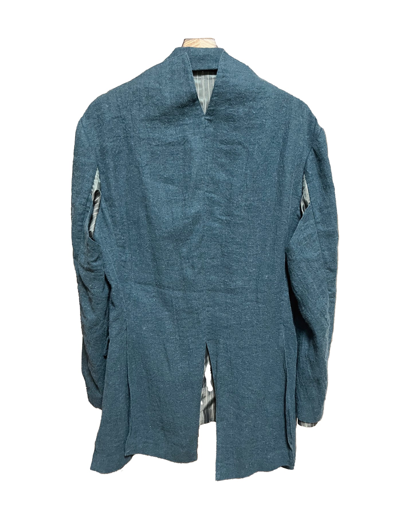 DISTURN   The unbuttoned tailored jacket