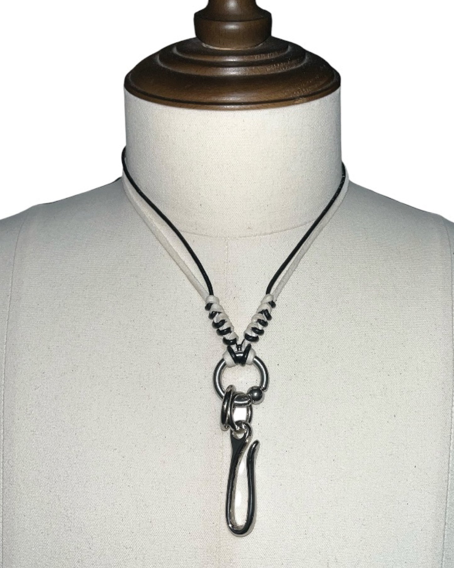 DISTURN   LETHER  HOOK LOOP CHOKER&KEYCAIN