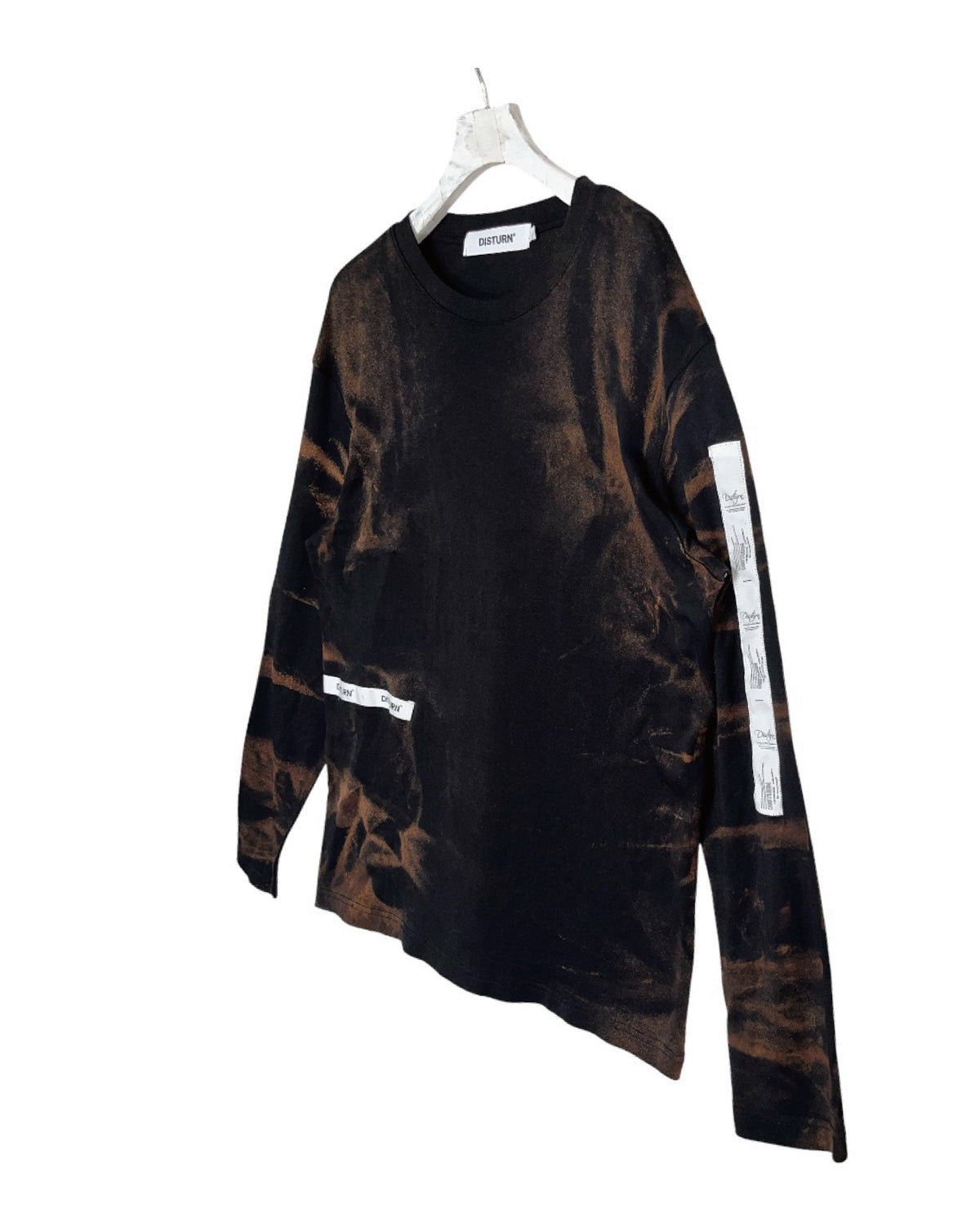 DISTURN  UNEVEN BLEACHING TAPING L/S TEE.