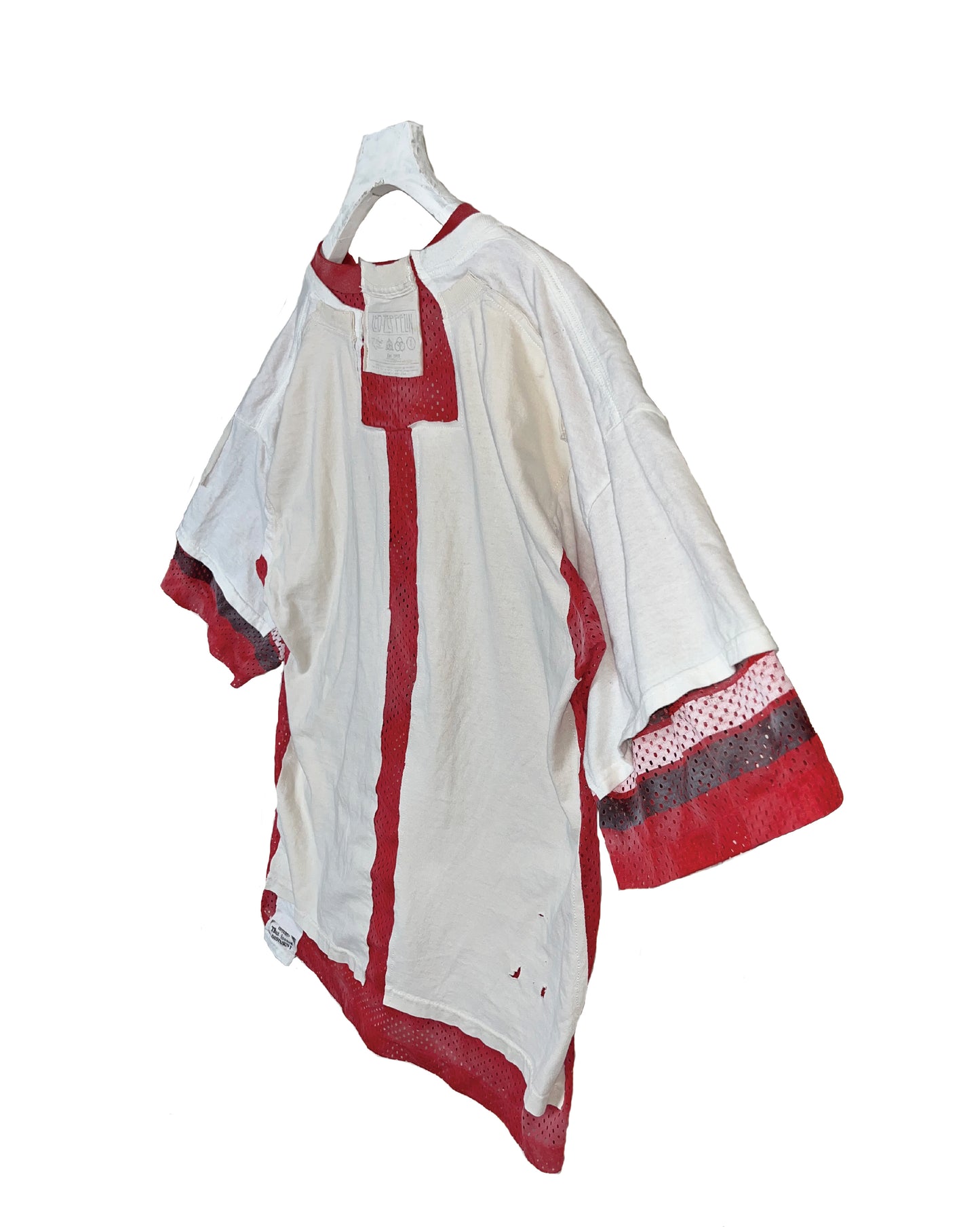 THAT IS+NOT DISTURN.  REMAKE MESH COMBI RED S/S TEE