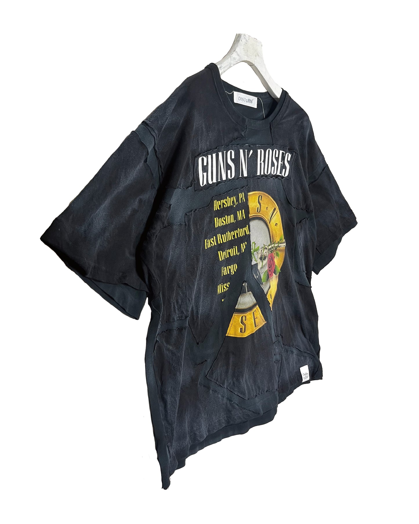 THAT IS+NOT DISTURN.  REMAKE CUTTING OVERSTITCHING S/S TEE